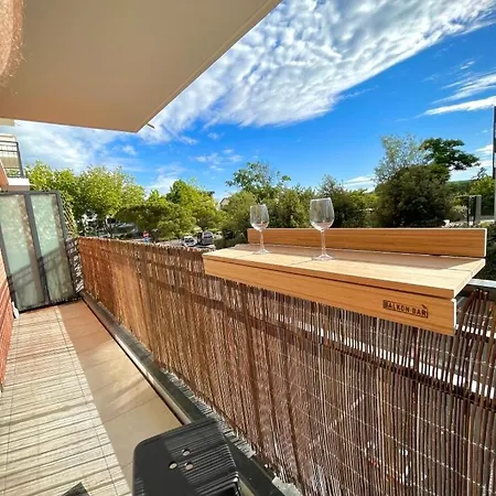 Appartement Joli Studio, Bassin D'arcachon, Parking Privé, Balcon